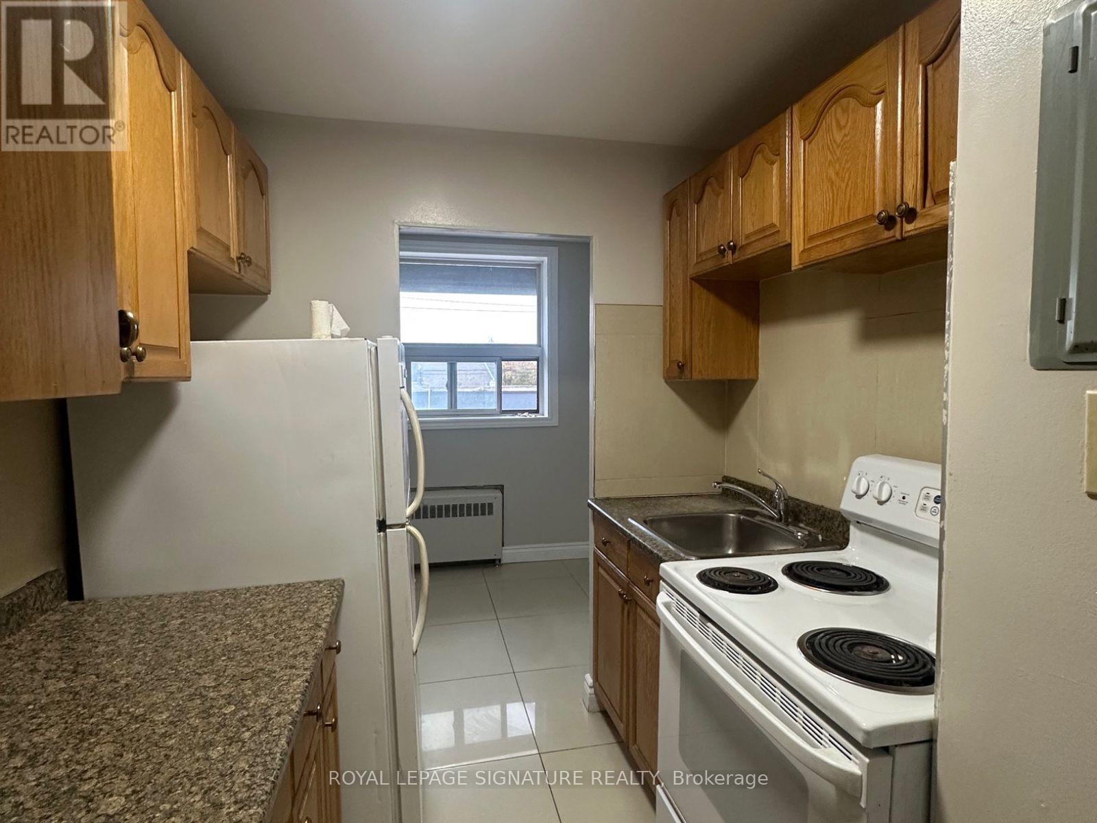 2 - 1267 WESTON ROAD, Toronto (Mount Dennis) — photo 2