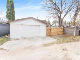 47 Cunnington Avenue, Winnipeg, MB R2M0W4 Photo 32