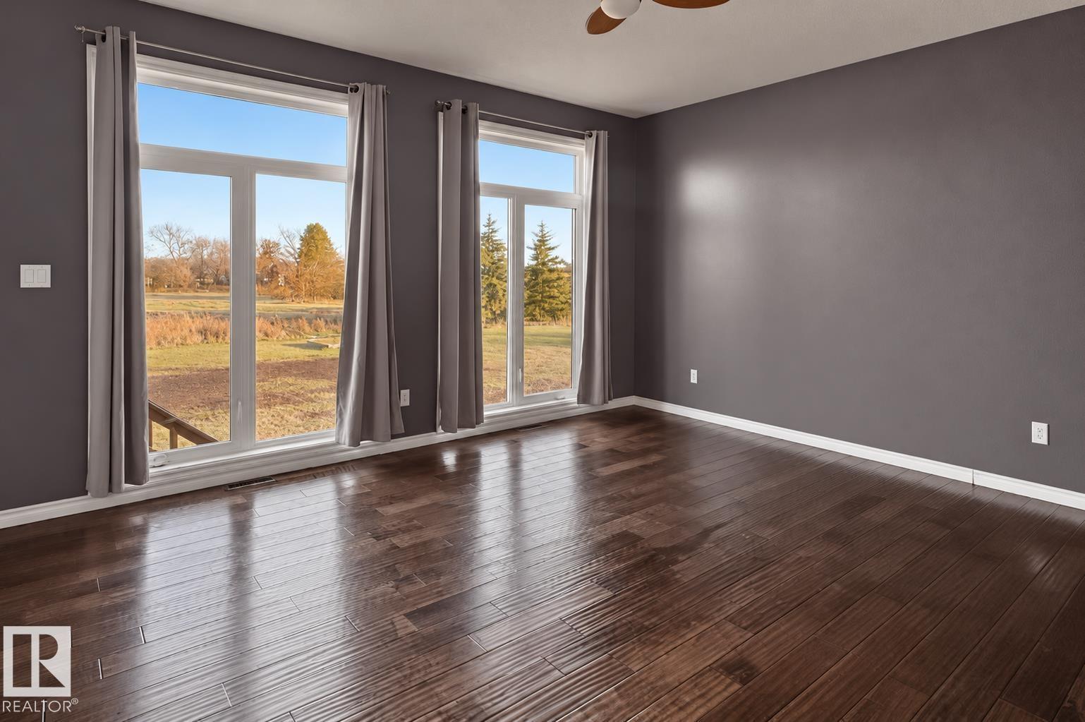 Property photograph 12 for MLS E4514470