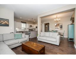 18569 67th Avenue, Surrey, BC V3S1Z1 Photo 12