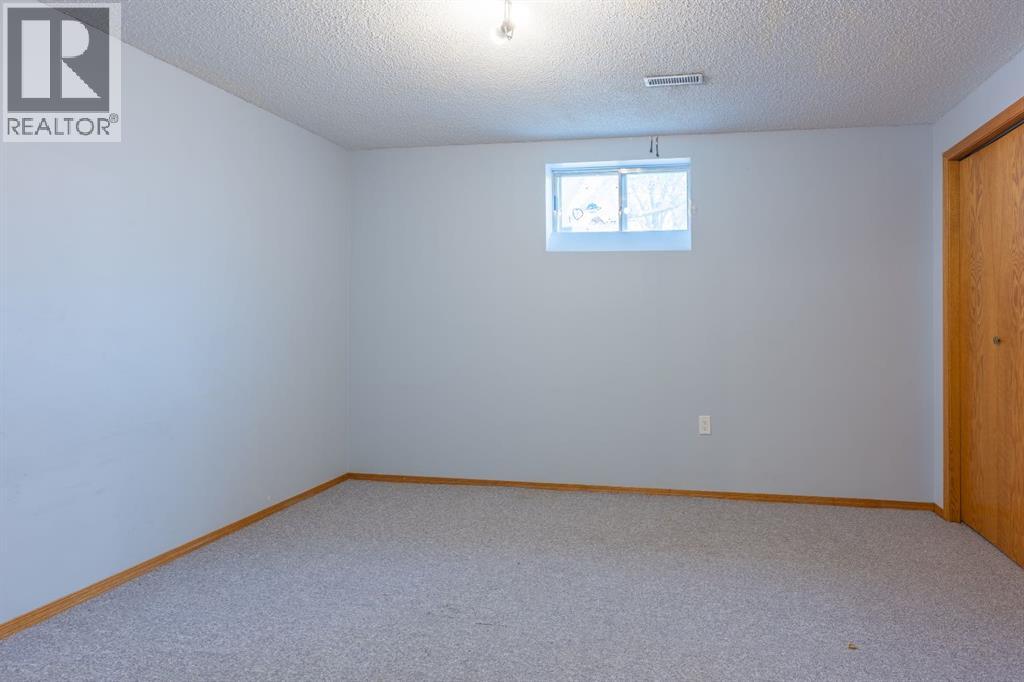 5 Stapeford Crescent SE, Medicine Hat — photo 19