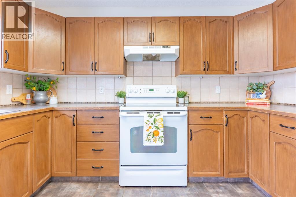 5 Stapeford Crescent SE, Medicine Hat — photo 9