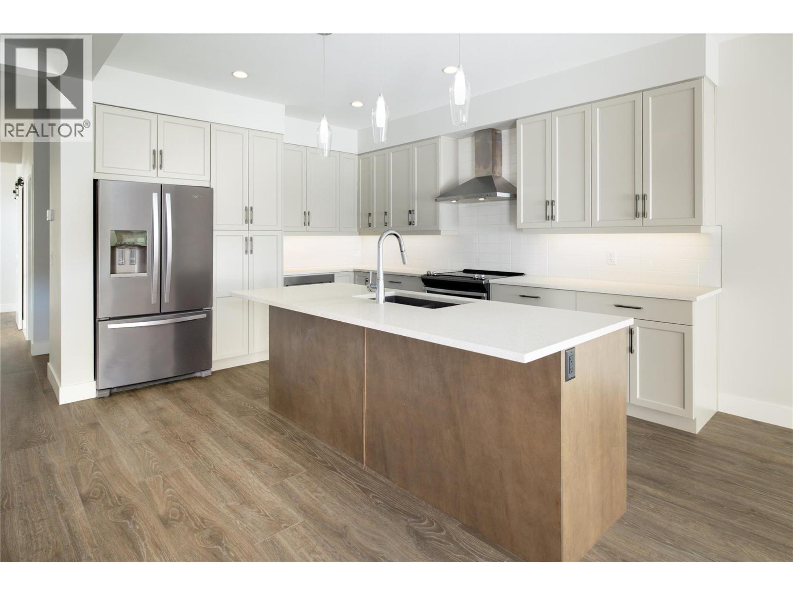  3370 Hawks Crescent, Westbank