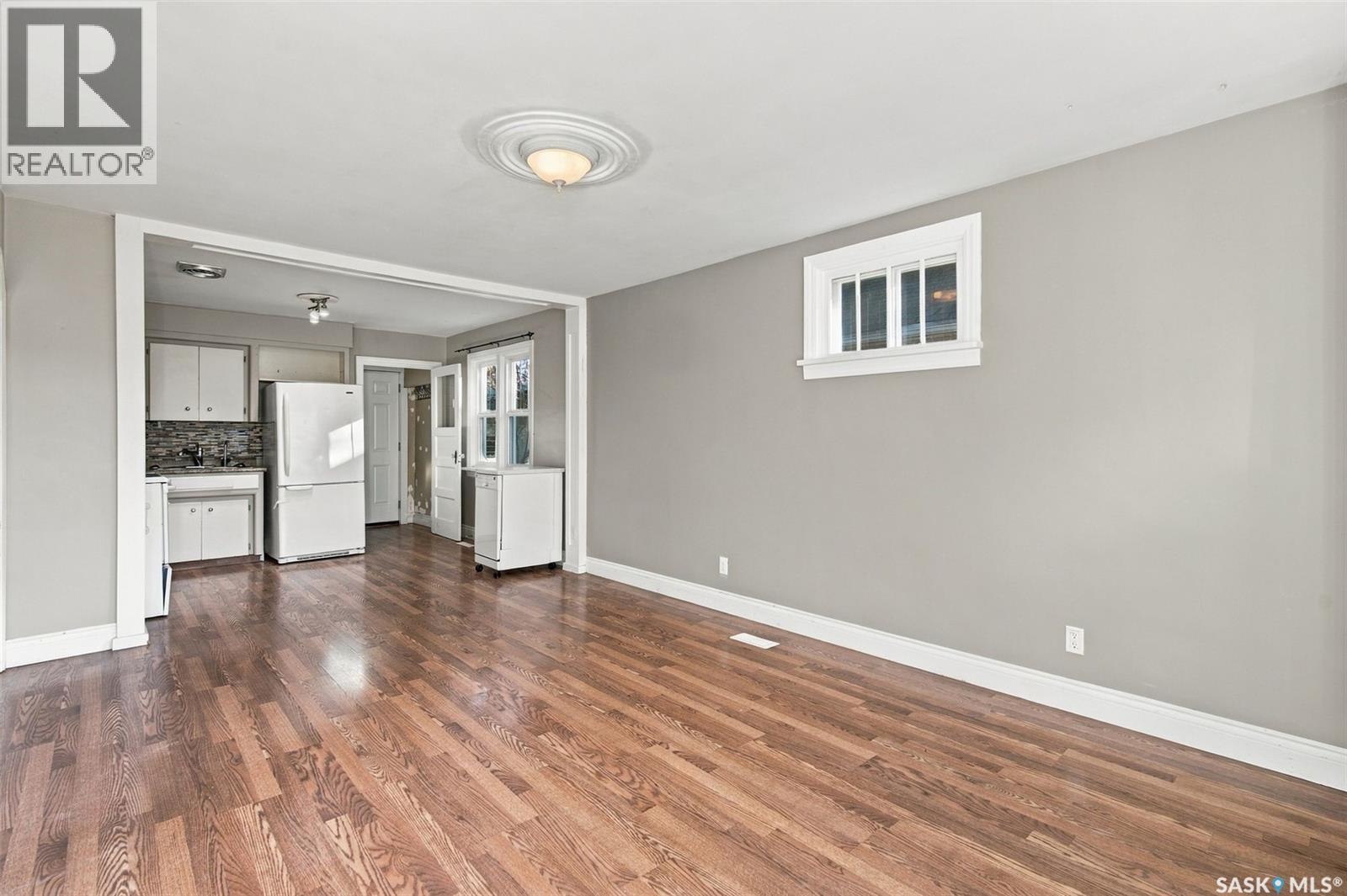 2319 Lindsay STREET, Regina — photo 2
