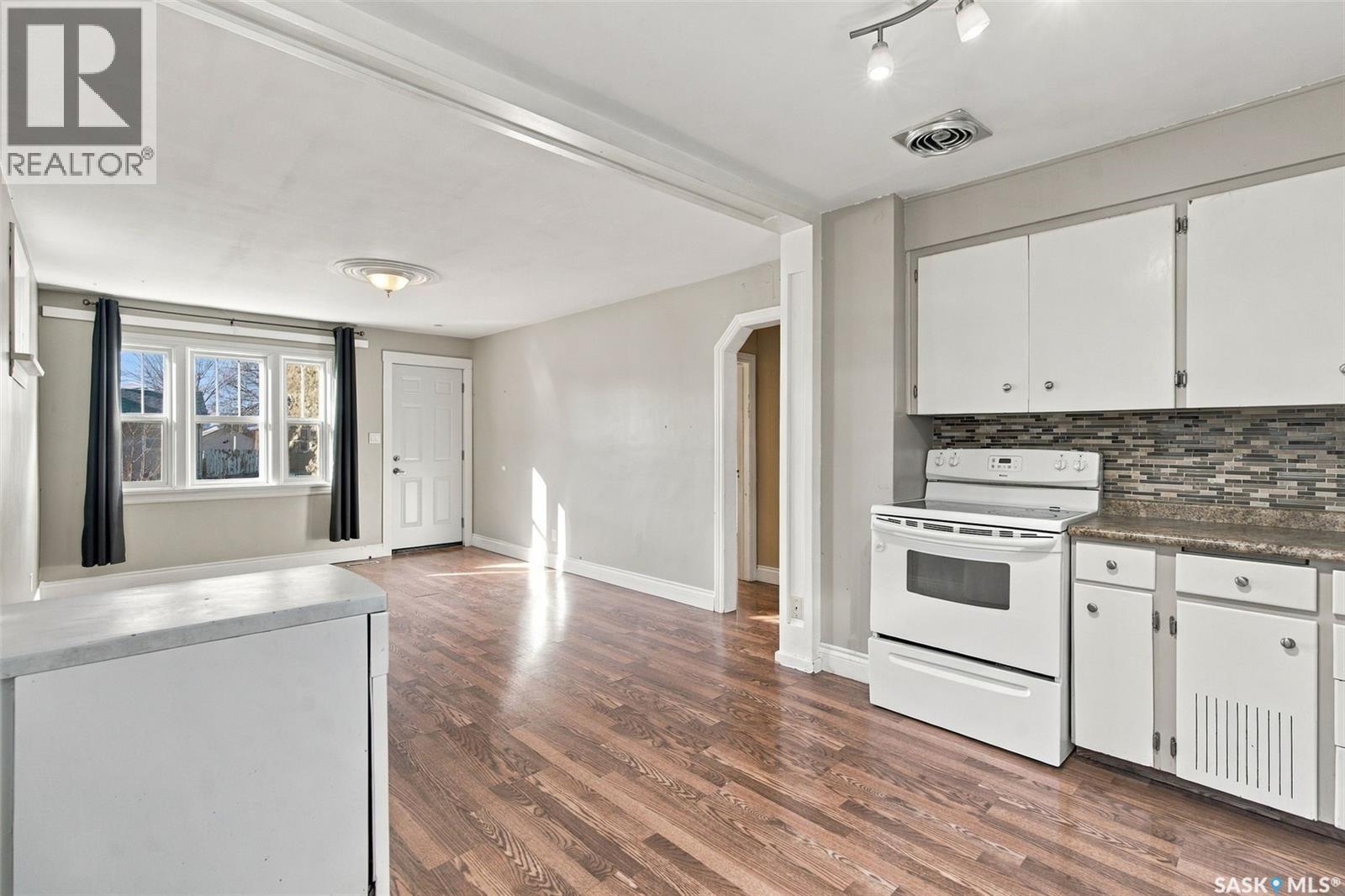 2319 Lindsay STREET, Regina — photo 9