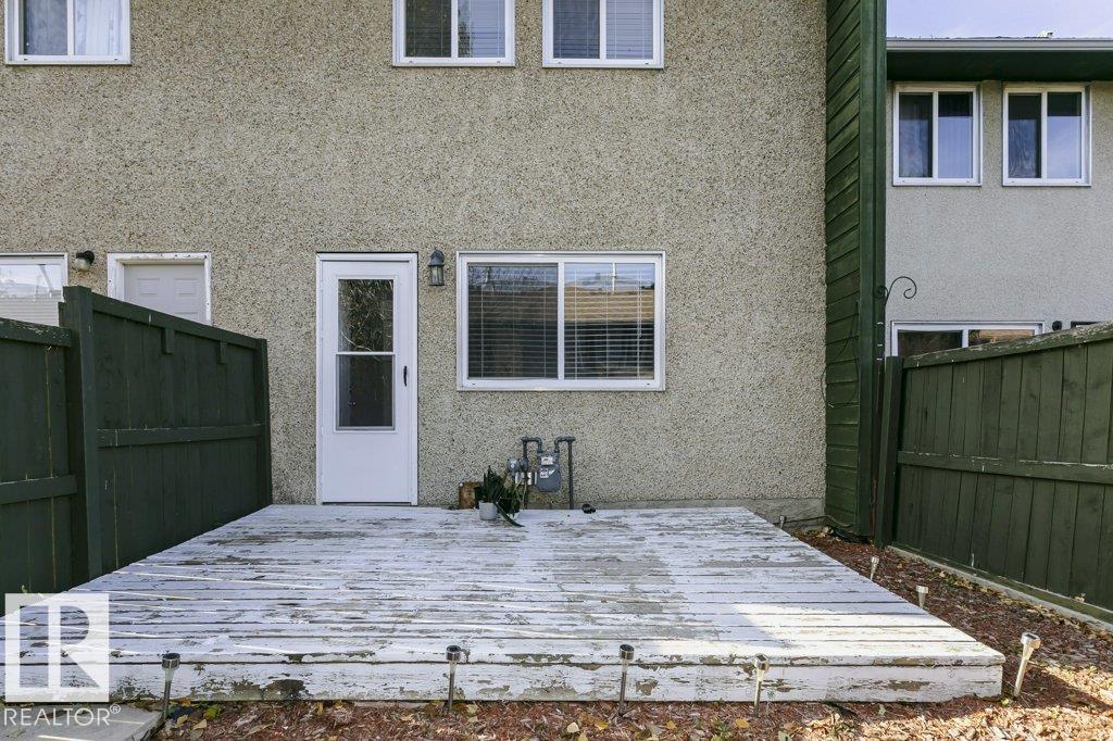 879 Abbottsfield Road NW, photo 37