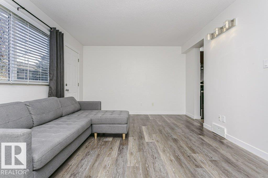 879 ABBOTTSFIELD RD NW, Edmonton — photo 7
