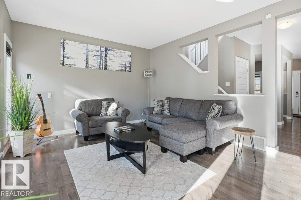 Property photograph 16 for MLS E4514472
