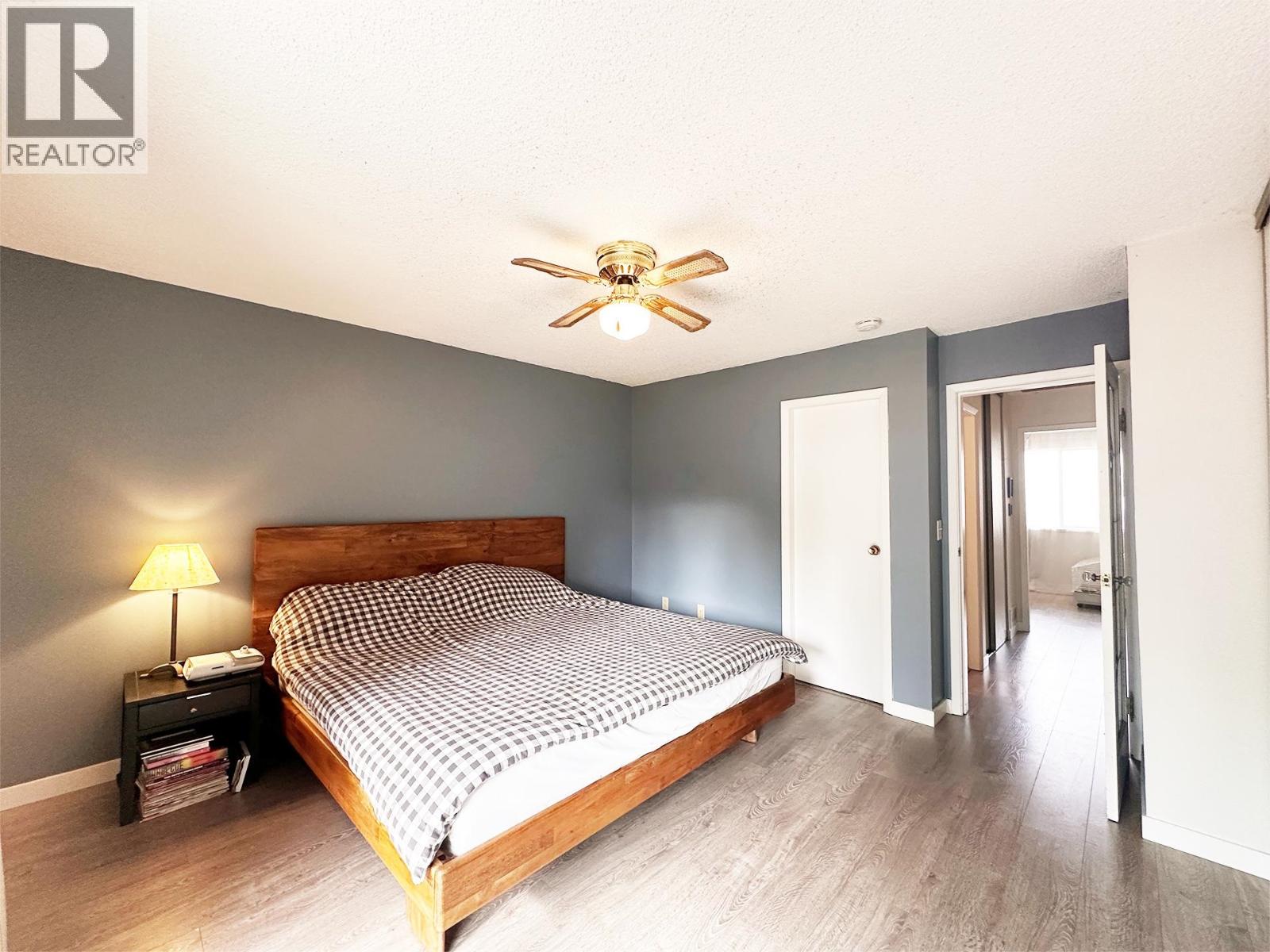 30 3150 E 58th Avenue, Vancouver — photo 9