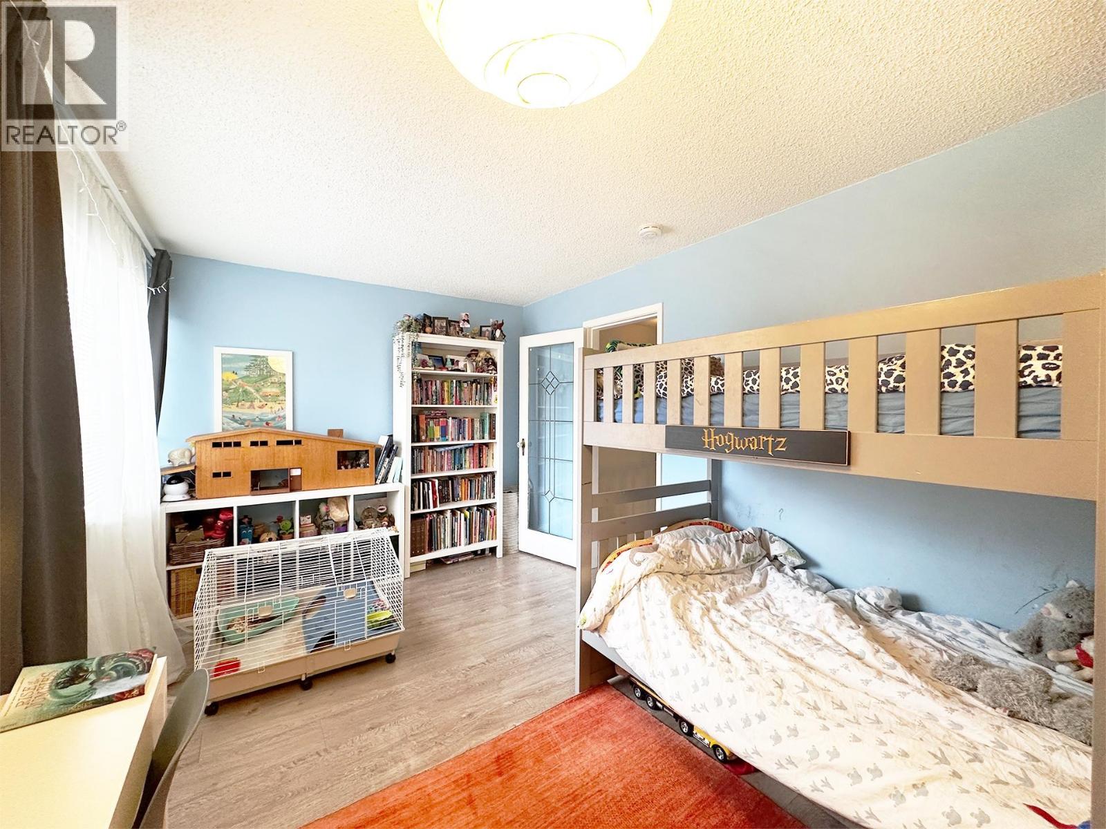 30 3150 E 58th Avenue, Vancouver — photo 13