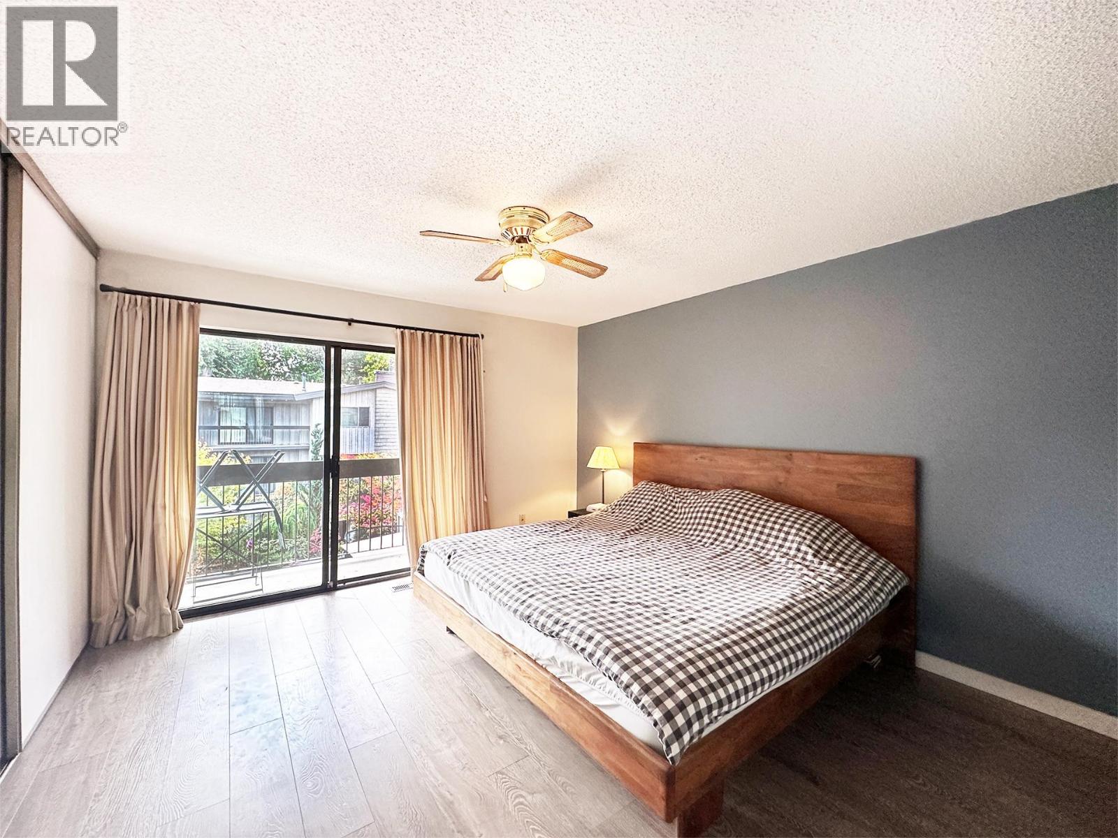 30 3150 E 58th Avenue, Vancouver — photo 8
