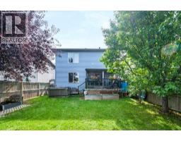 4pc Bathroom - 81 Chapman Close Se, Calgary, AB T2X3S8 Photo 6
