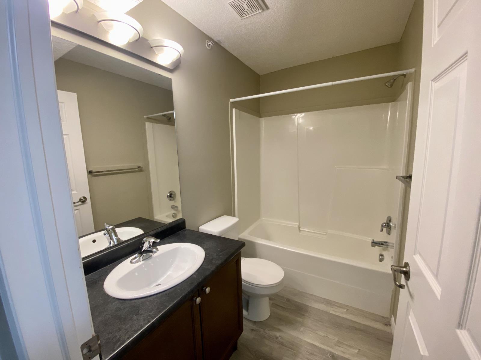 260 lewis estates Boulevard, Edmonton — photo 7