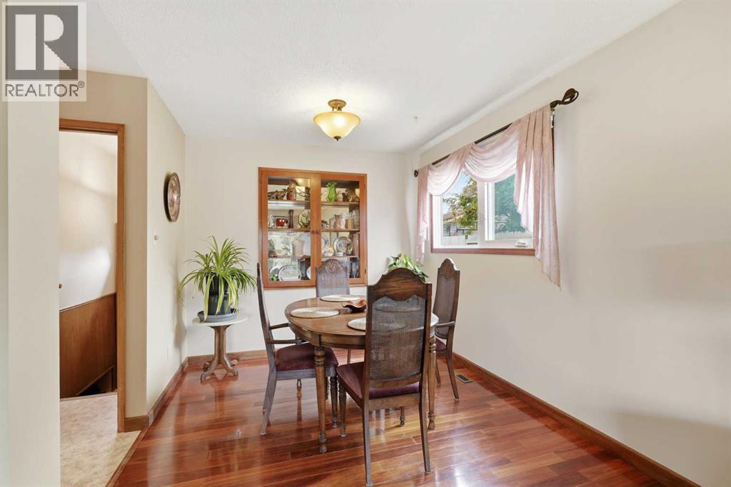 Listing photo – 27 Fir Street, Red Deer