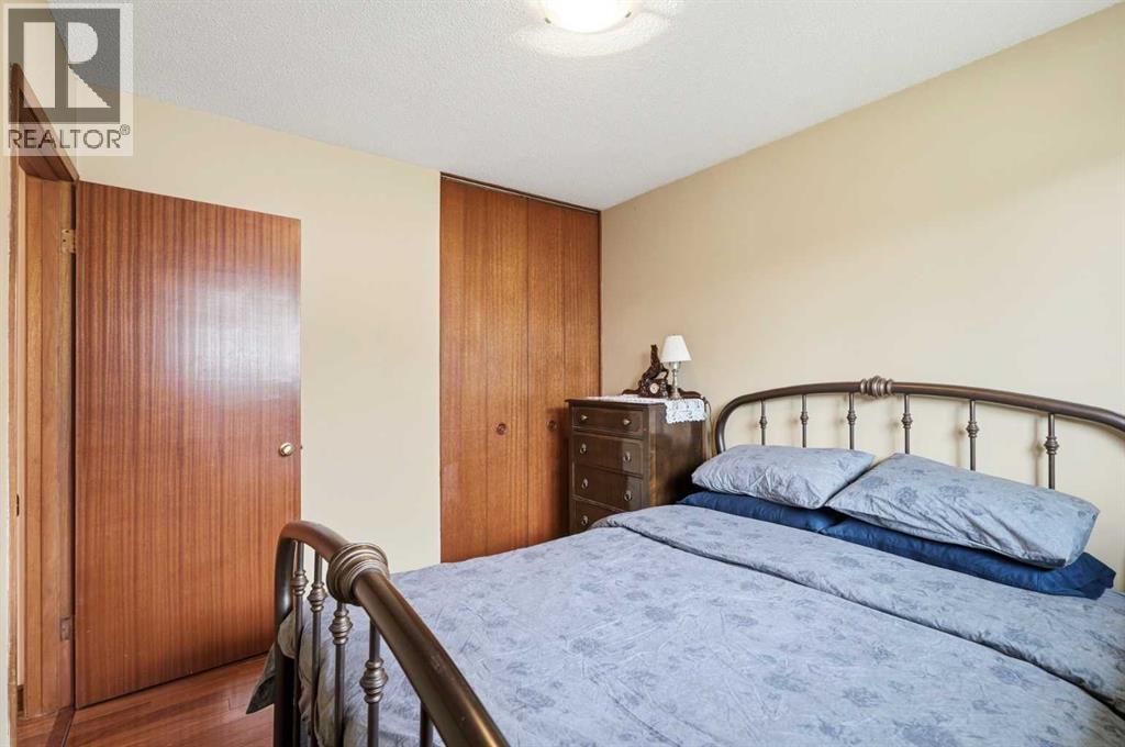Listing photo – 27 Fir Street, Red Deer