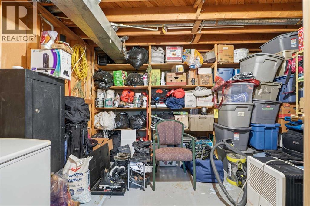 Listing photo – 27 Fir Street, Red Deer