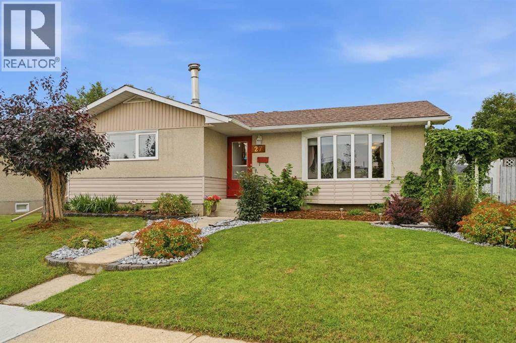 Listing photo – 27 Fir Street, Red Deer