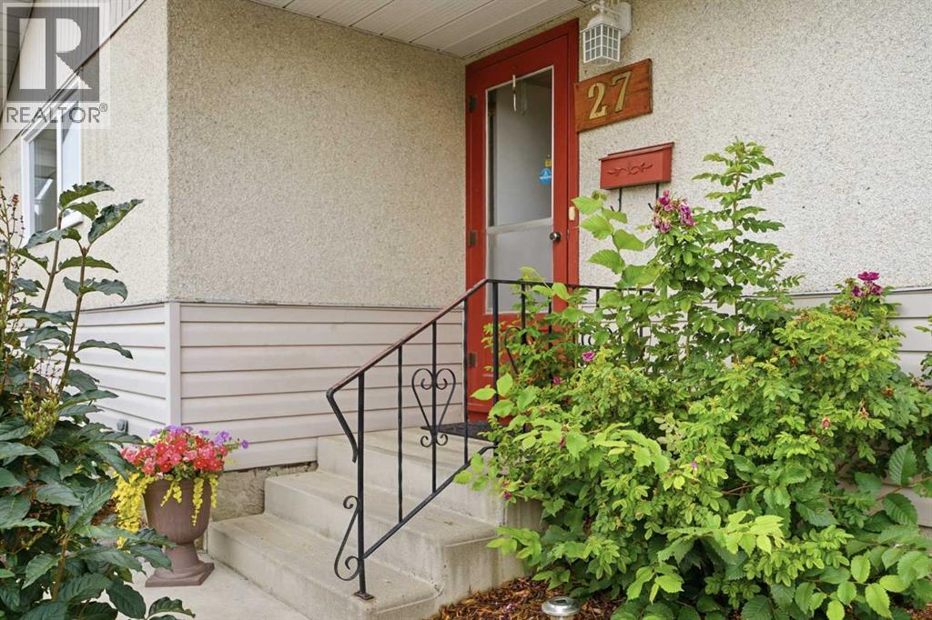 Listing photo – 27 Fir Street, Red Deer