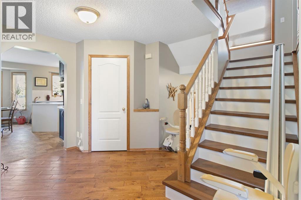 21 Arbour Ridge Park NW, Calgary — photo 4