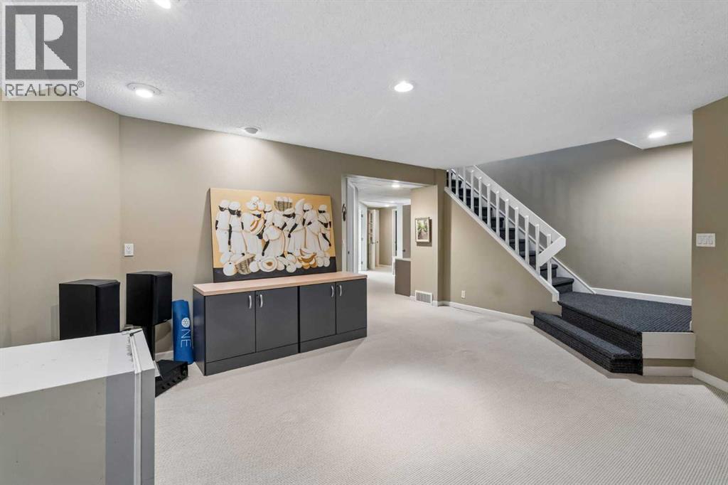 111 Hawksbrow Drive NW, Calgary — photo 28