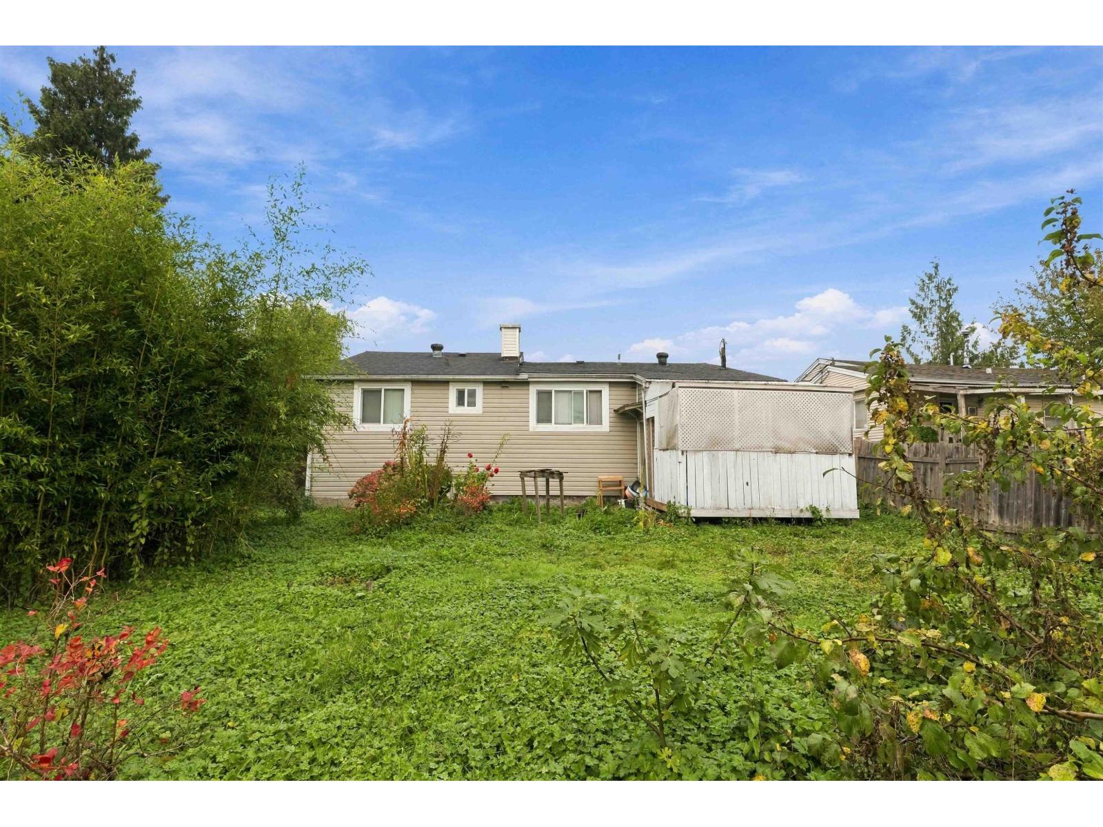 12746 114A Avenue, Surrey — photo 11