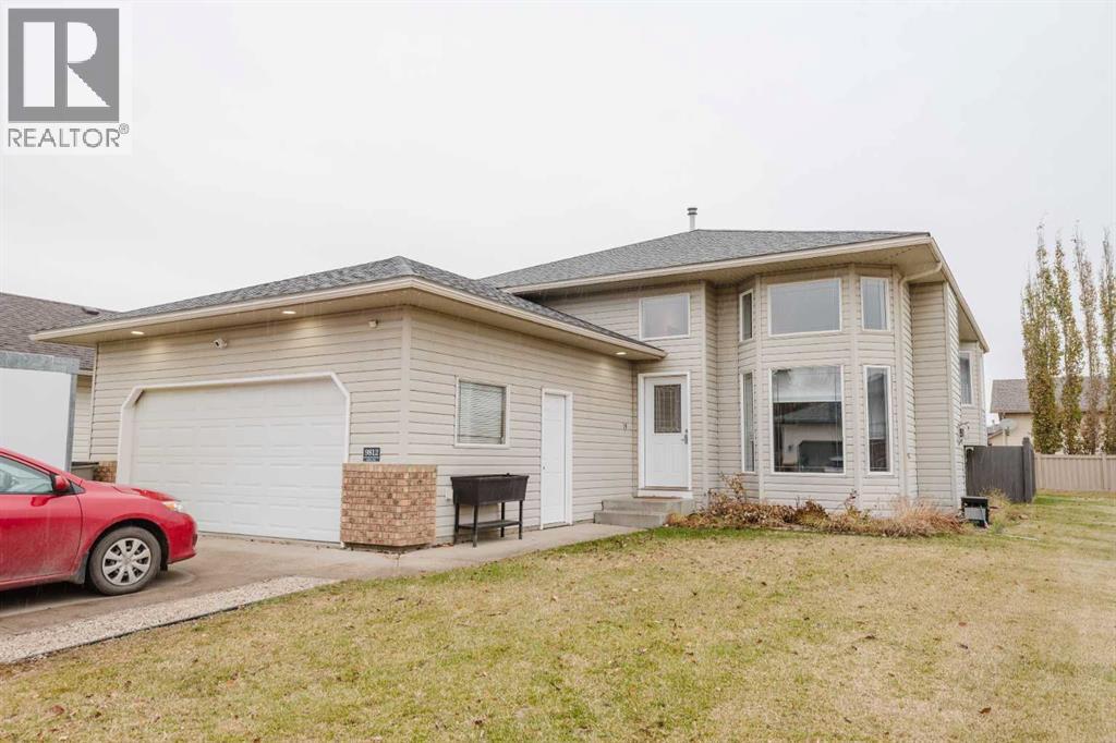 9812 65 Avenue, Grande Prairie — photo 2