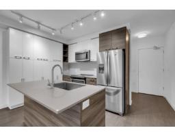 304 13963 105 Boulevard, Surrey, BC V3T0M9 Photo 6