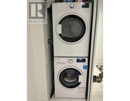 5807 - 950 Portage Parkway, Vaughan, ON L4K0J7 Photo 6