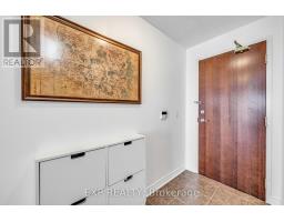 709 - 5 Michael Power Place, Toronto, ON M9A0A3 Photo 10