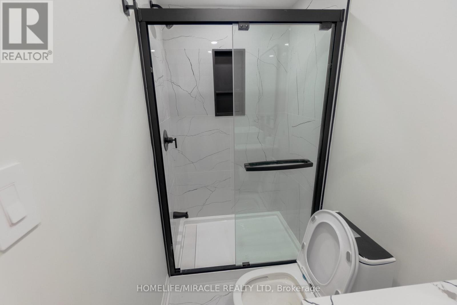 2581 Windjammer Road, Mississauga, ON photo 42