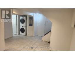 1842 Keele Street, Toronto, ON M6M3X4 Photo 25