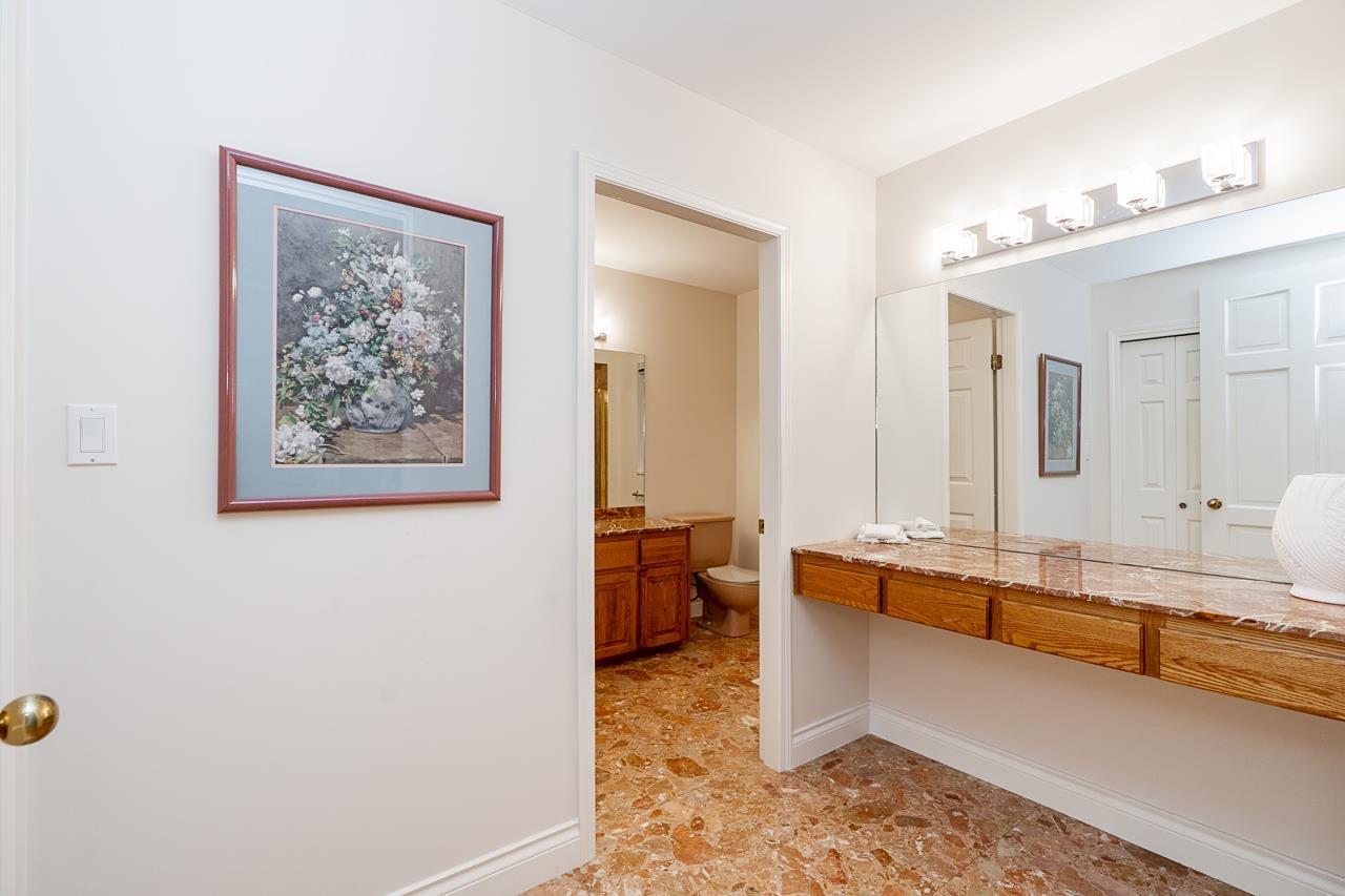 13511 Woodcrest Drive, Surrey — photo 17