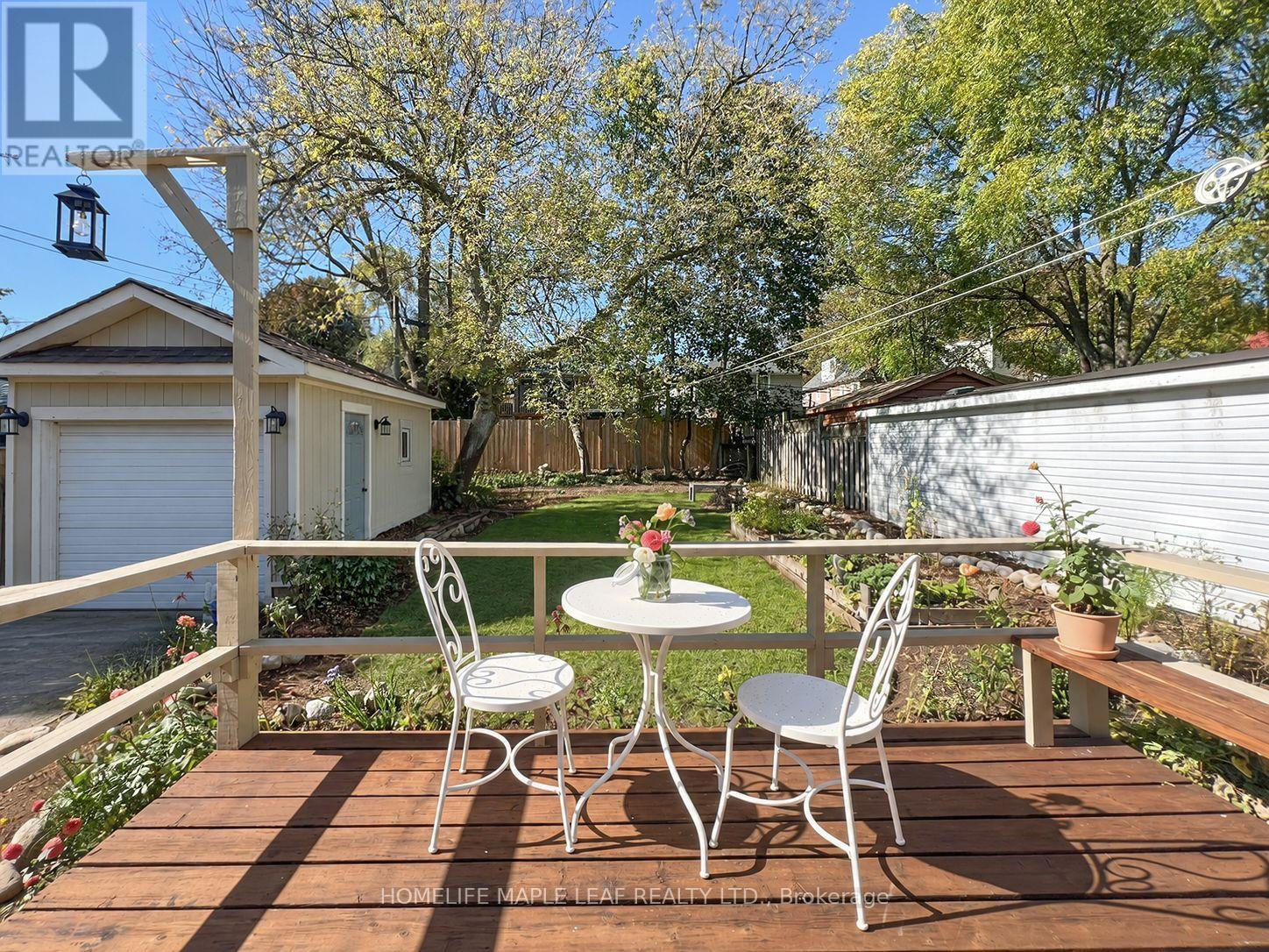 136 FOREST ROAD - 18