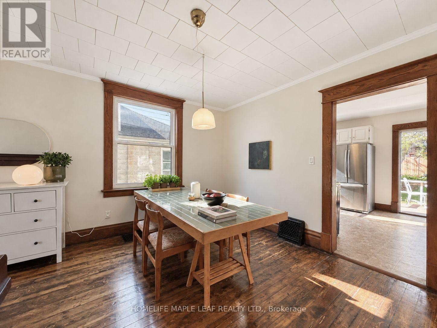 136 FOREST ROAD - 13