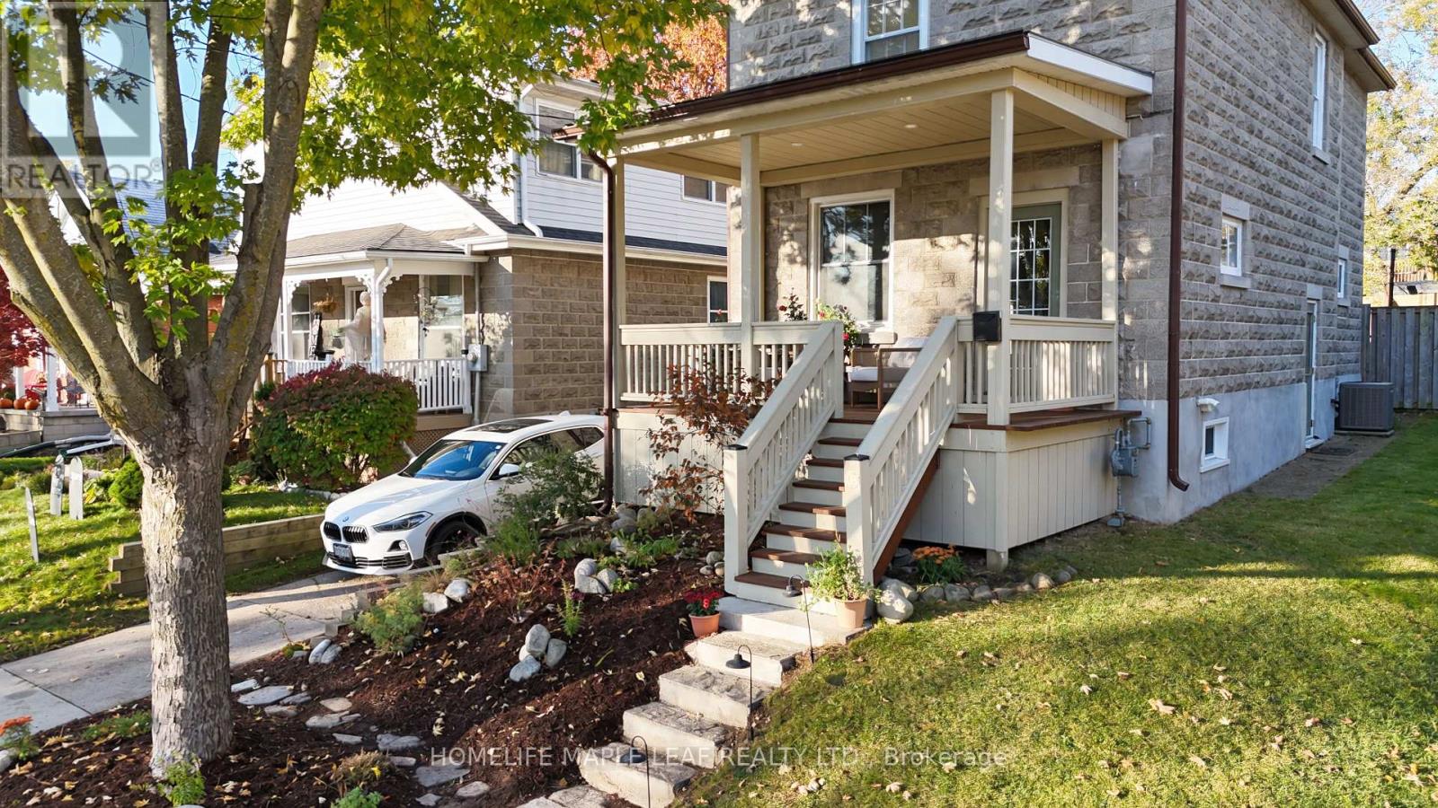 136 FOREST ROAD - 3