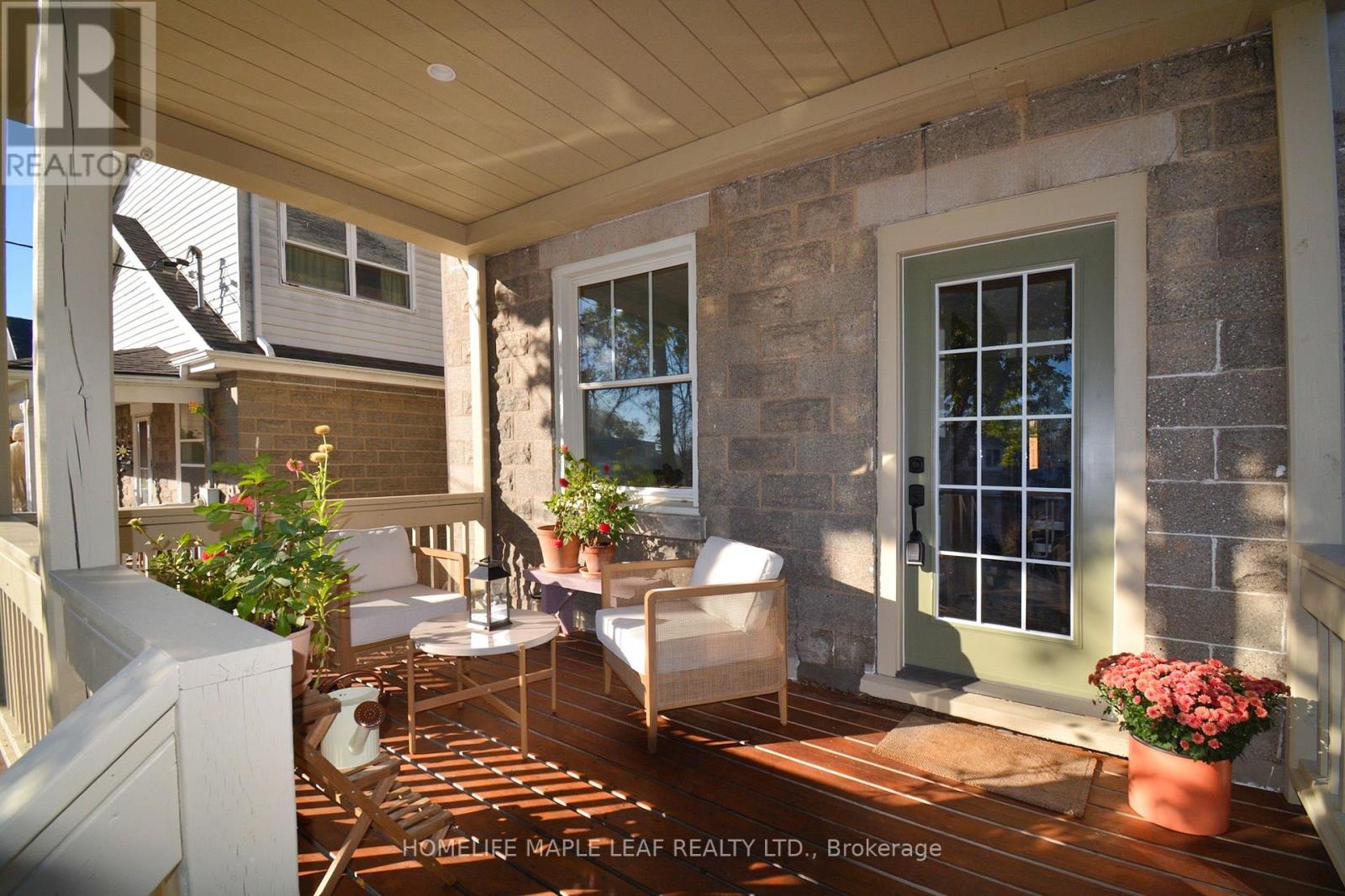 136 FOREST ROAD - 4