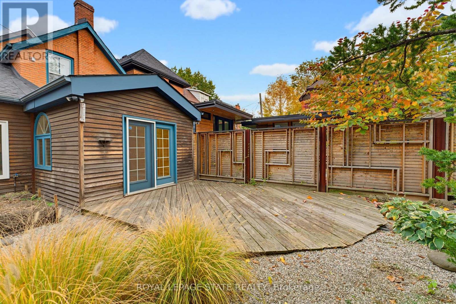 16 Alexander Street, Hamilton, ON photo 22
