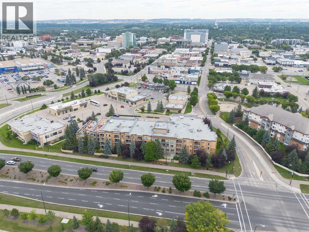 Listing photo – 305, 5300 48 Street, Red Deer