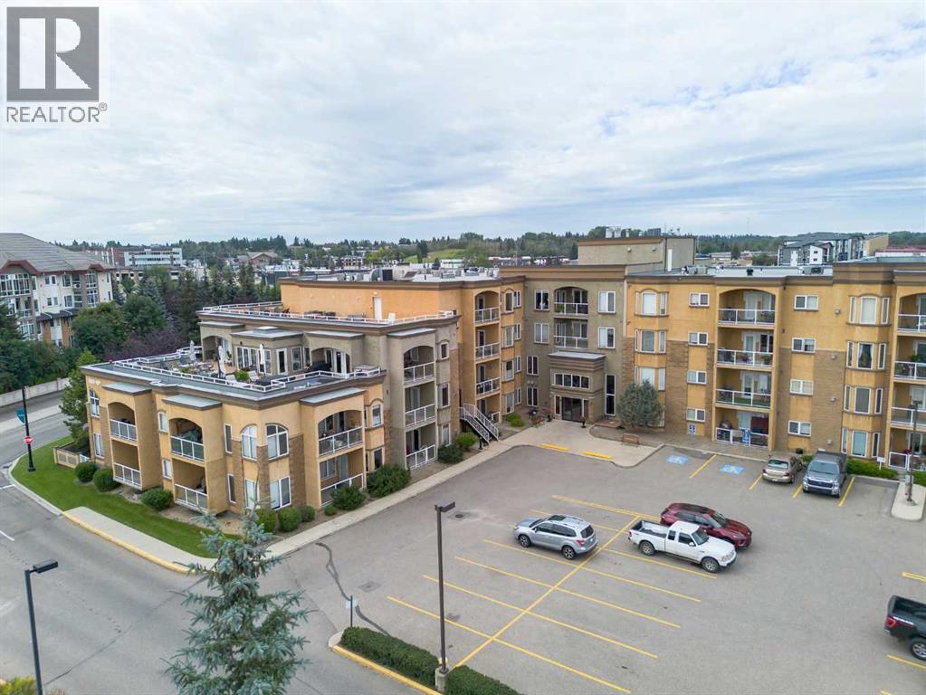 Listing photo – 305, 5300 48 Street, Red Deer