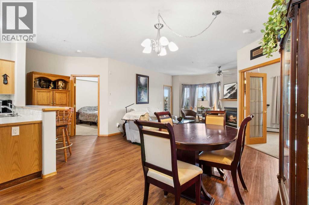 Listing photo – 305, 5300 48 Street, Red Deer