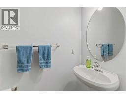 26 Drake Landing  Ne, Okotoks, AB T1S0B9 Photo 13