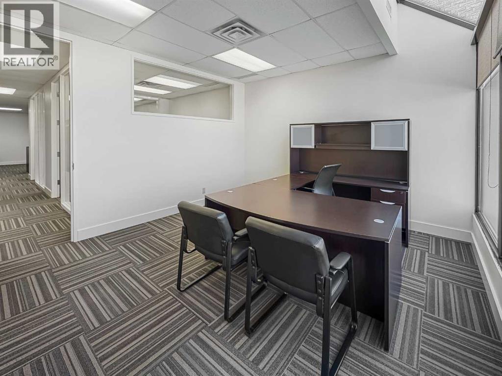 218, 1217 Centre Street NW, Calgary — photo 4