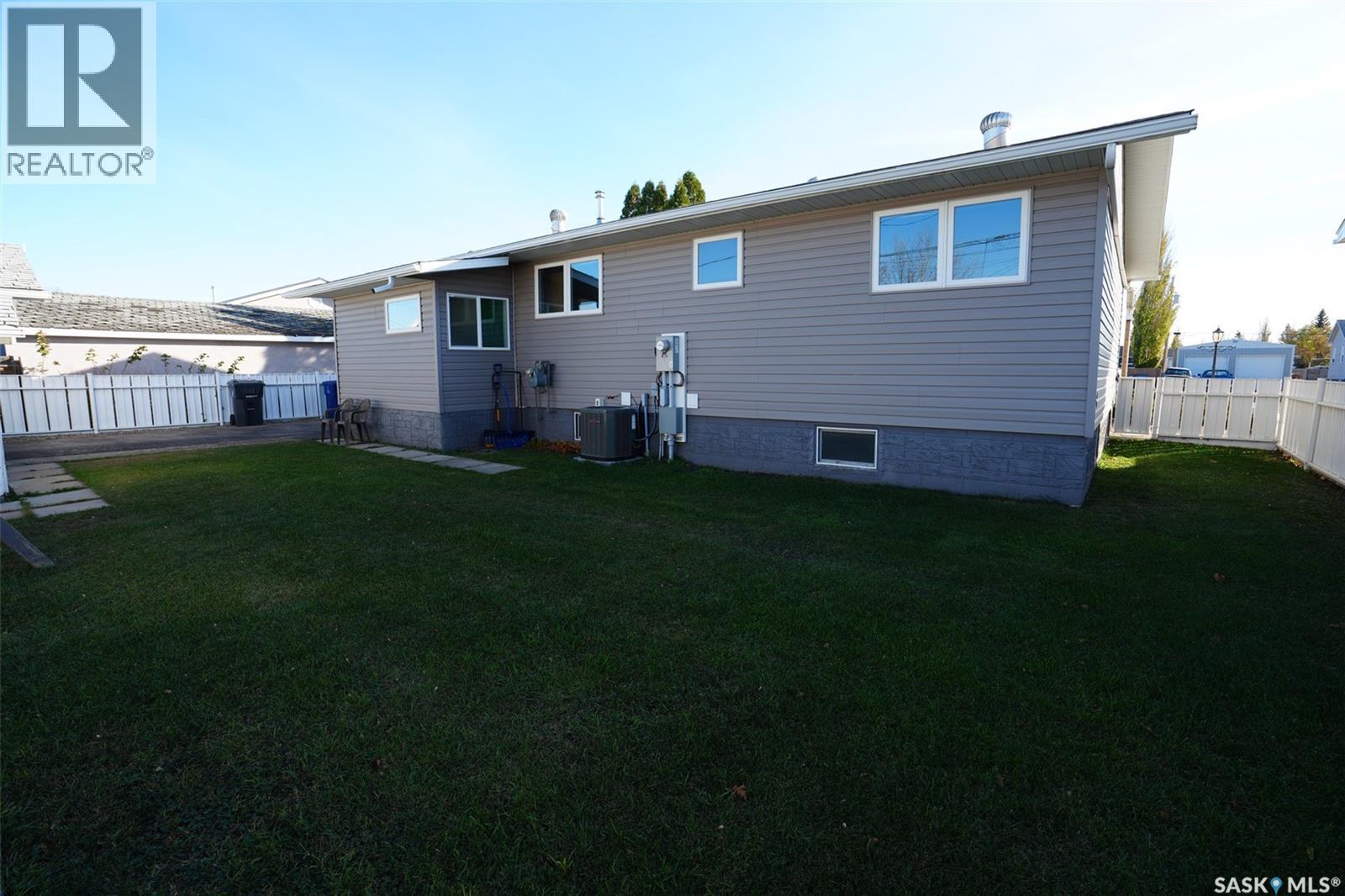 52 20th STREET, Battleford — photo 31