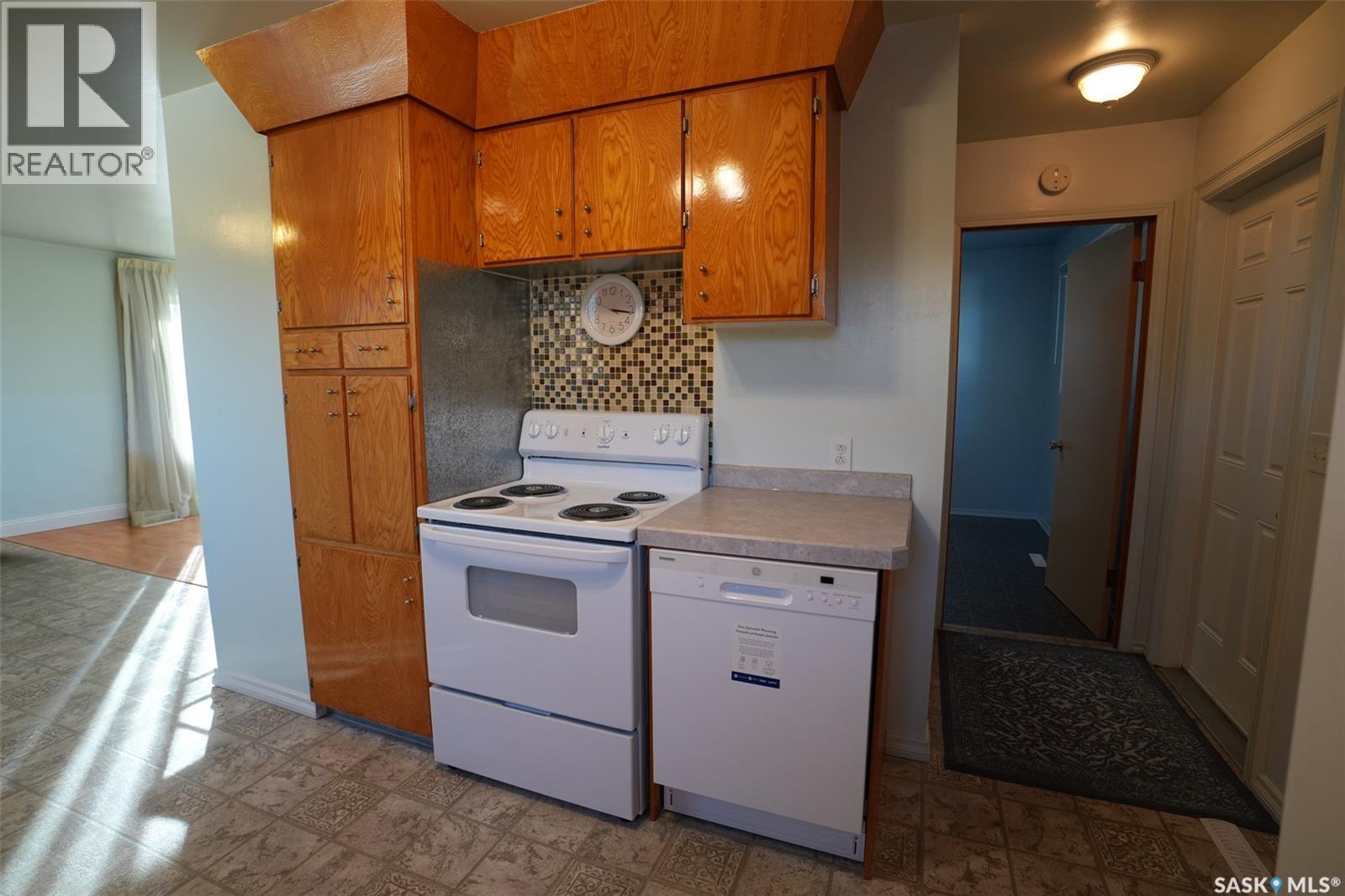 52 20th STREET, Battleford — photo 8
