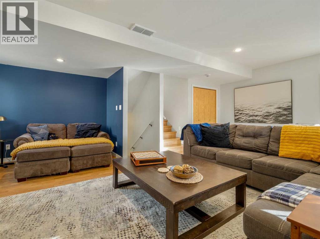 55 Assiniboia Road W, Lethbridge — photo 31