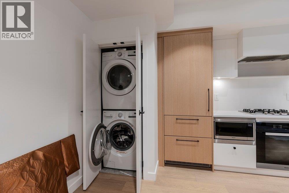 24 94 W King Edward Avenue, Vancouver — photo 15