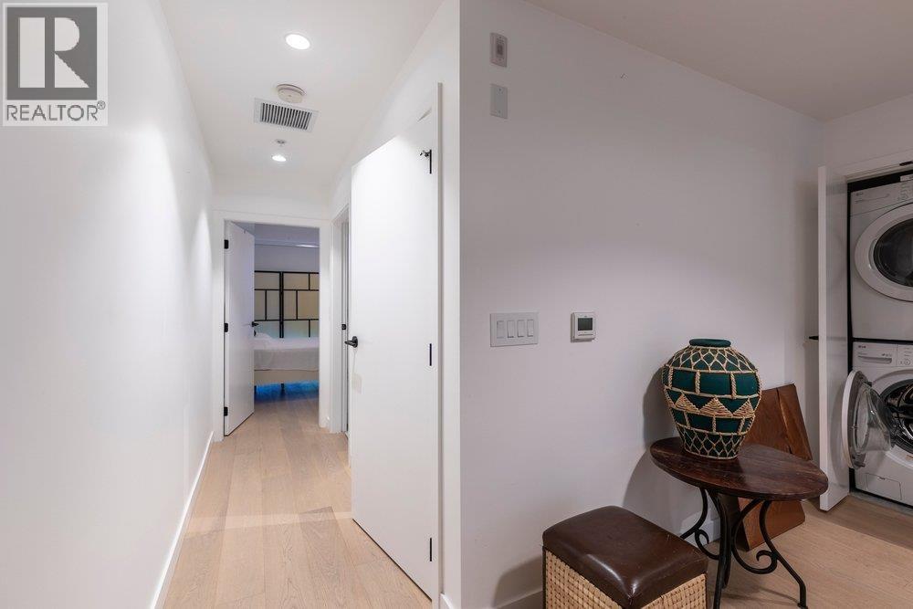 24 94 W King Edward Avenue, Vancouver — photo 17