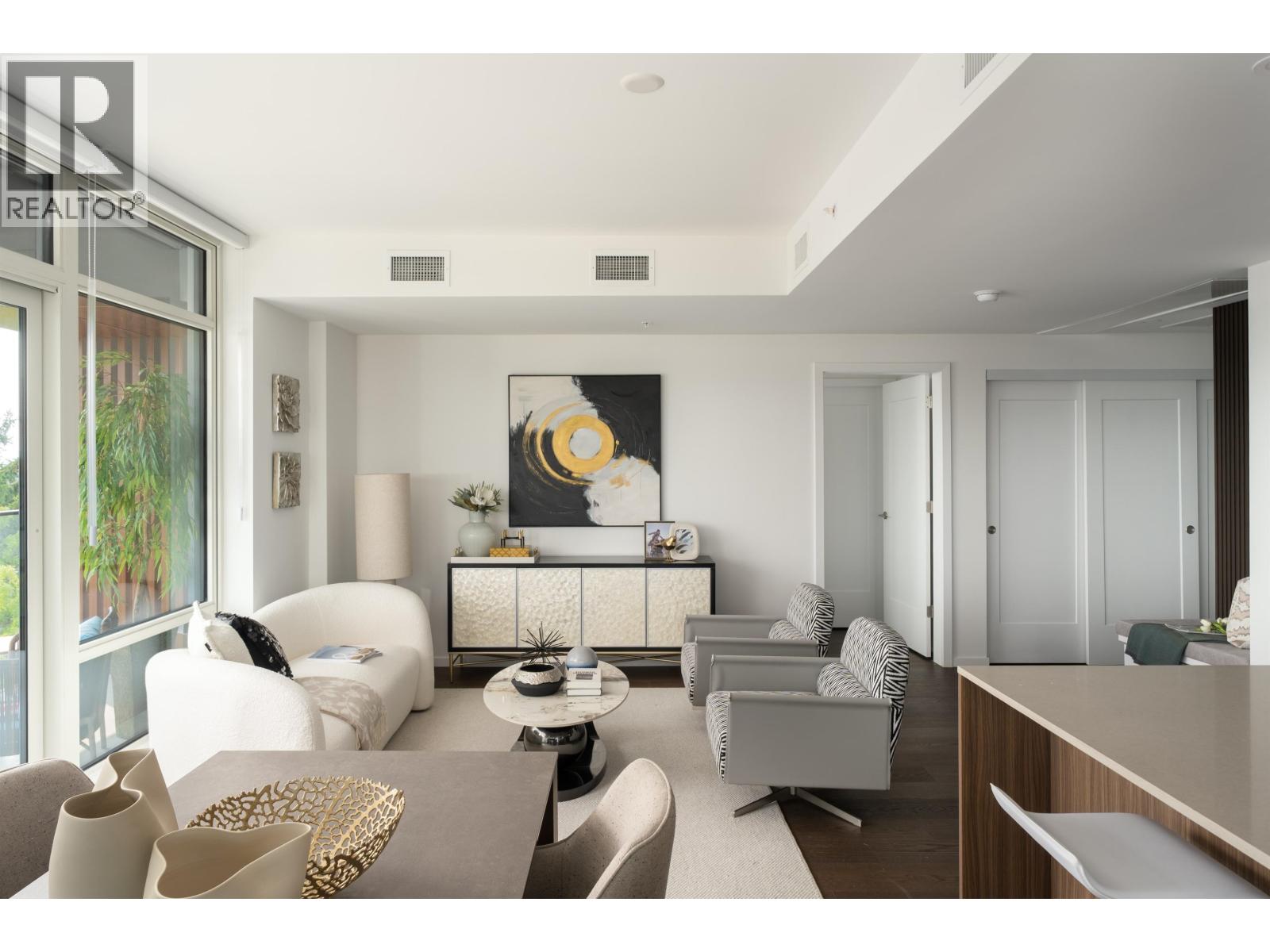 503 8486 Oak Street, Vancouver — photo 4