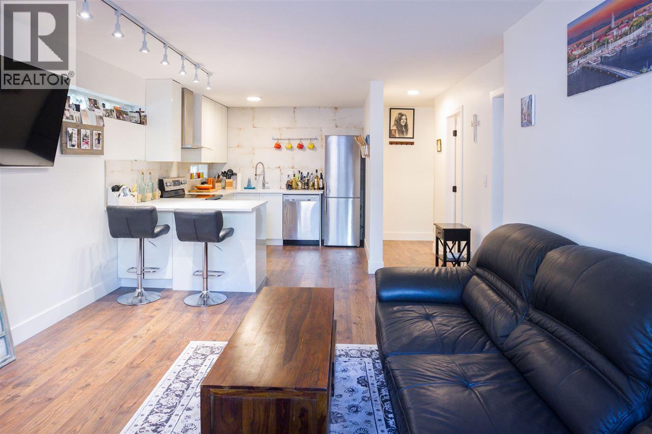 2 3250 W 4th Avenue Unit 2