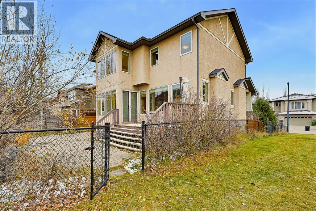 36 Evergreen Square SW photo 42
